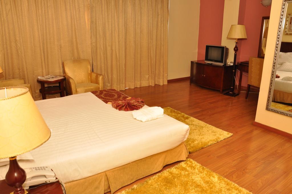 Churchill Addis Ababa Hotel Ruang foto