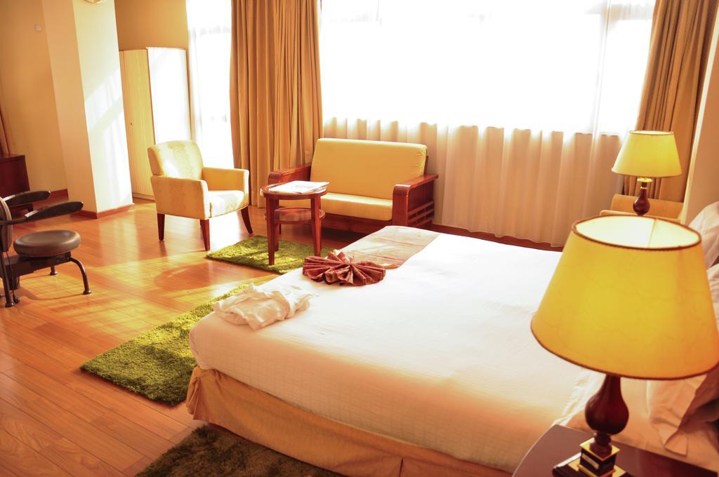 Churchill Addis Ababa Hotel Ruang foto